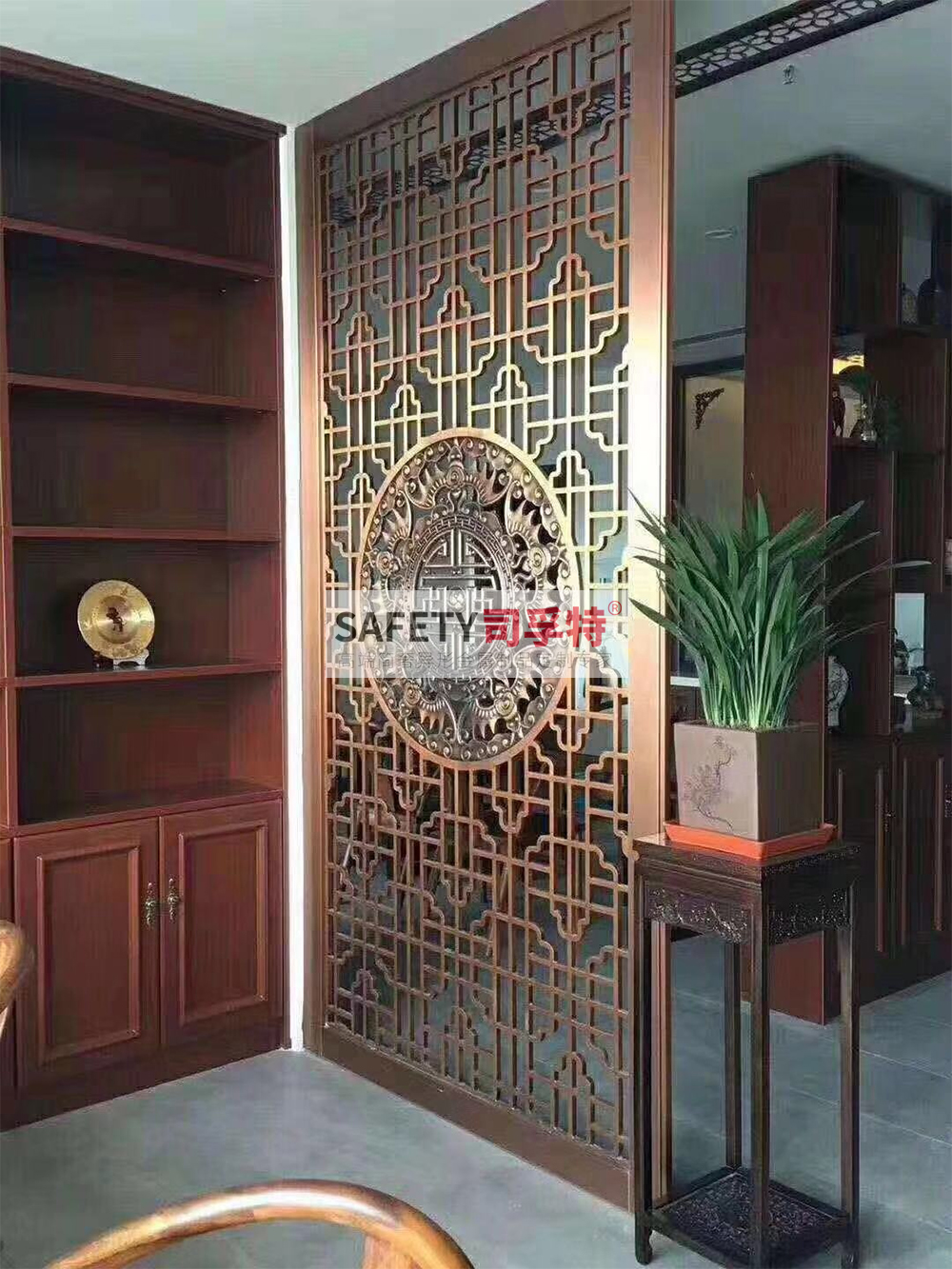 不銹鋼屏風款式多樣，如何選擇適合自己的？[不銹鋼屏風、鋁雕屏風](圖3)