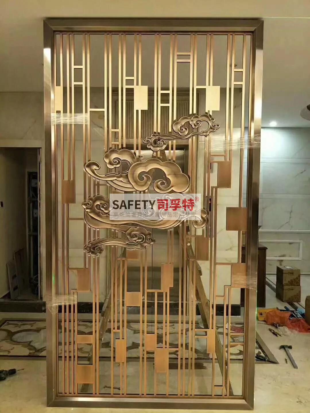 不銹鋼屏風款式多樣，如何選擇適合自己的？[不銹鋼屏風、鋁雕屏風](圖5)